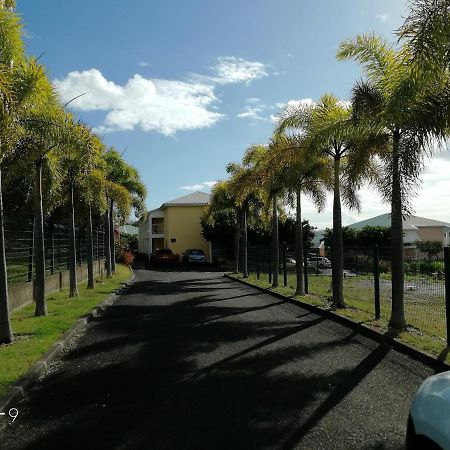Le Muscadier Sainte-Anne  Buitenkant foto
